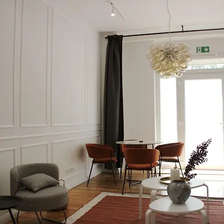 Apartment Curated Refuge *